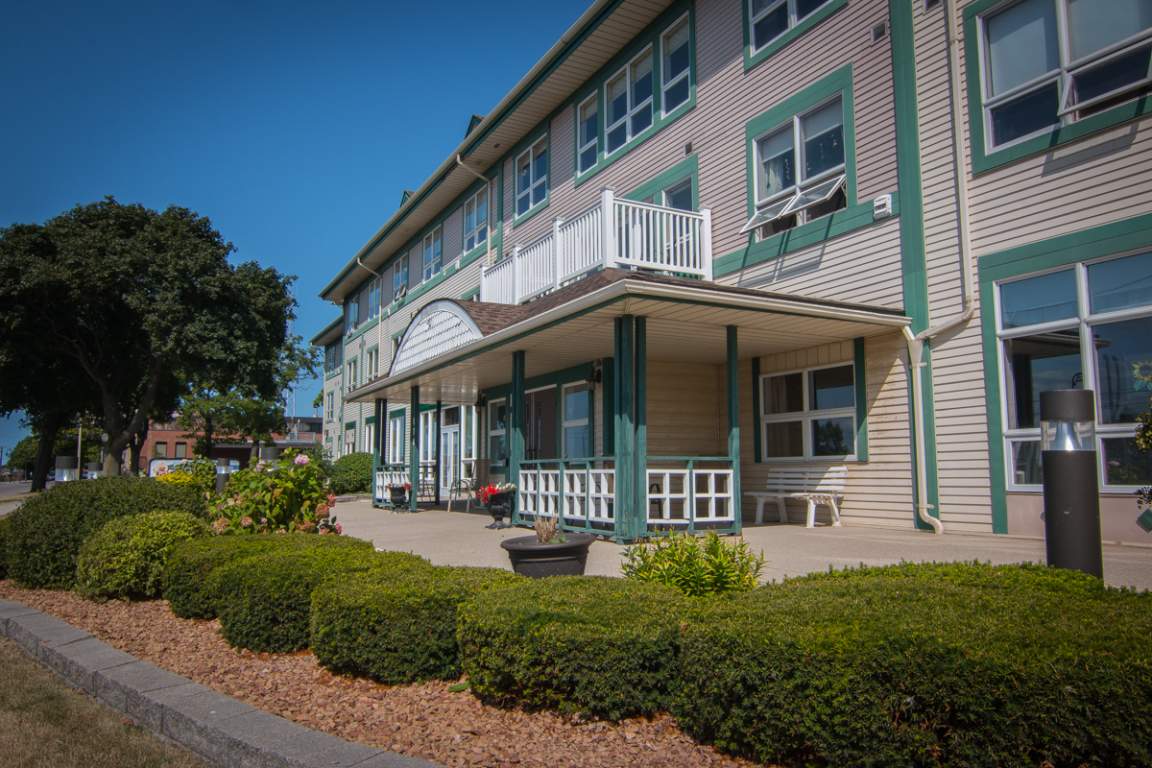 Village on the St. Clair